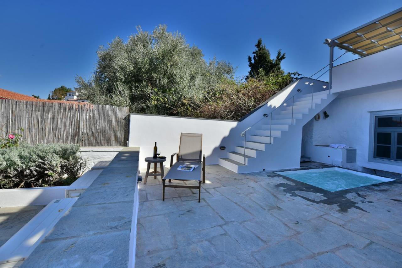 Villa Loukia Hydra  Exterior photo